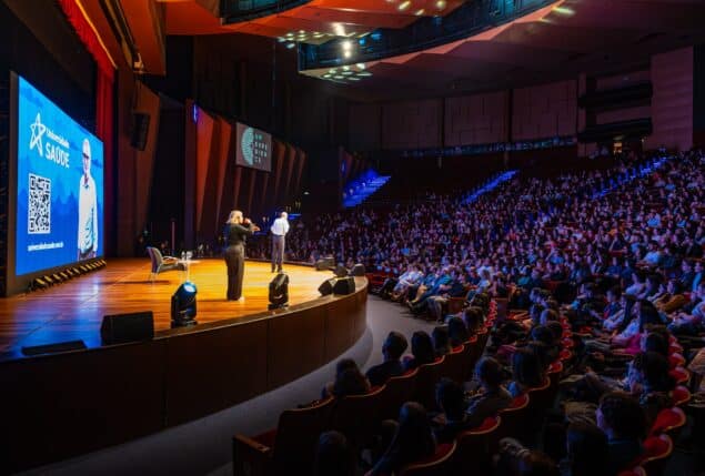 Alunos na Palestra Drauzio Varella - Mochilão 2025
