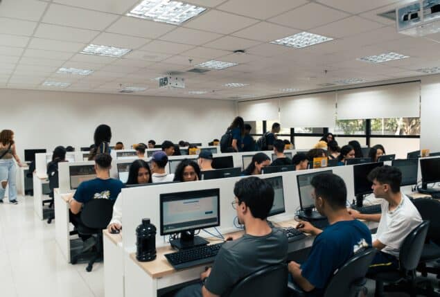 Laboratório de Informática - Mochilão 2024