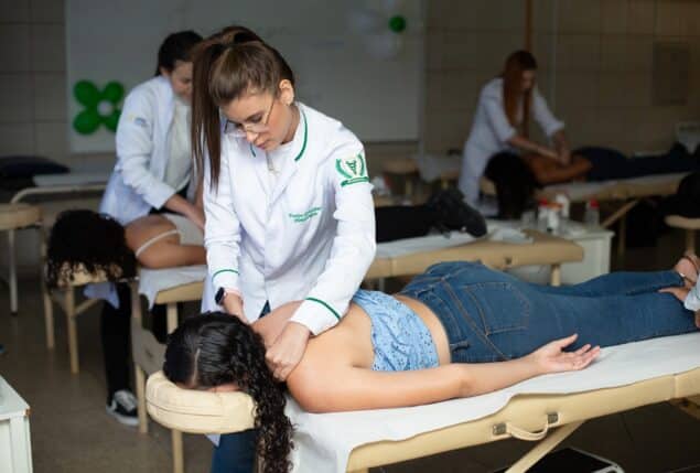Oficina Massagem Fisioterapia - Mochilão 2024
